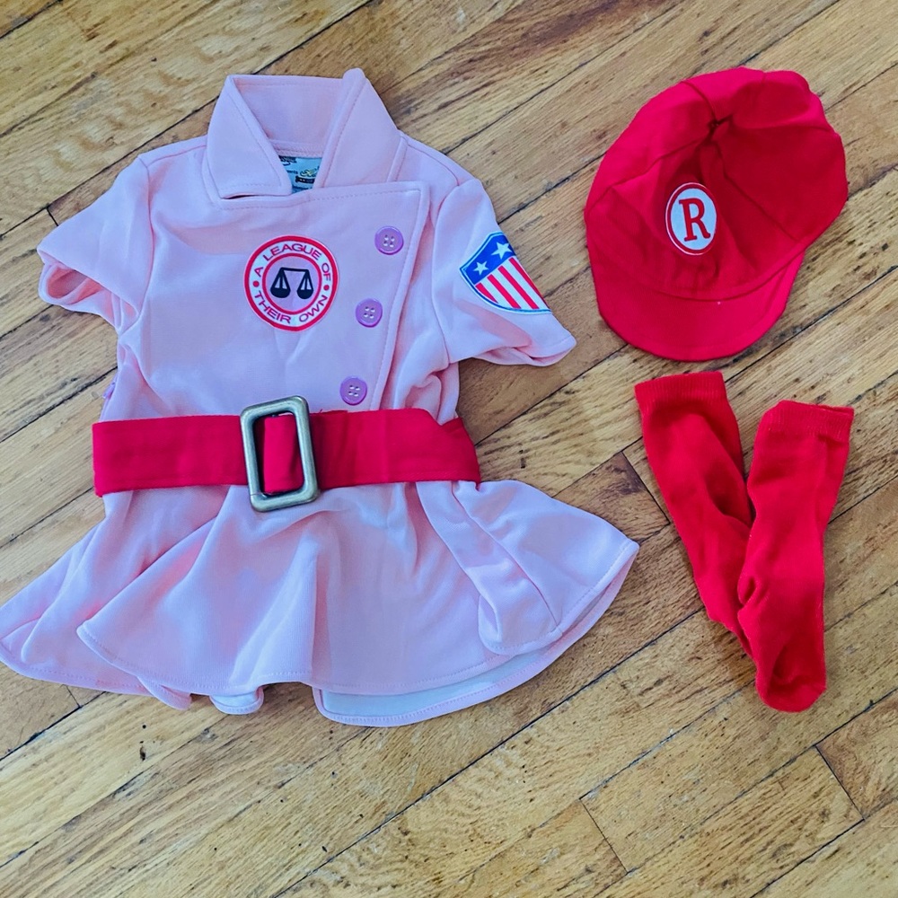 Rockford Peach baby costume